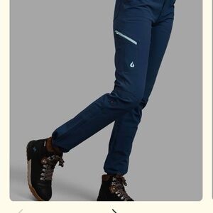 Gnara hiking/climbing women’s size 10 pants.